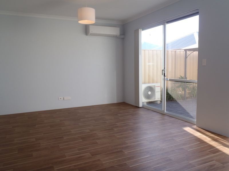 61 Randstone Parade, Butler WA 6036