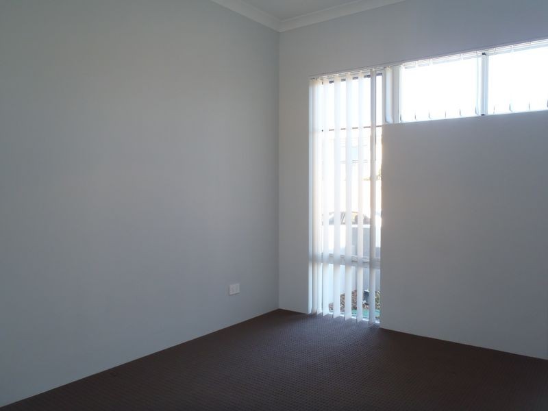 61 Randstone Parade, Butler WA 6036