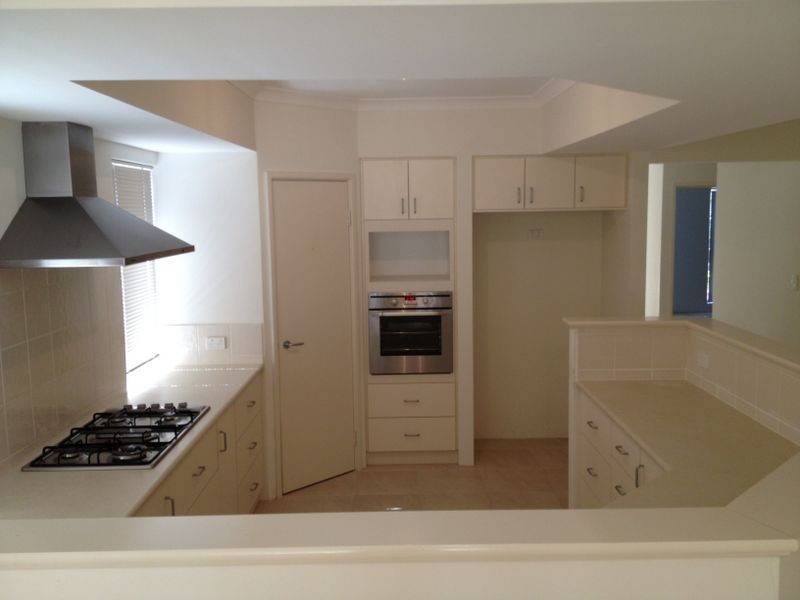 9 Windy Lane, Yanchep WA 6035