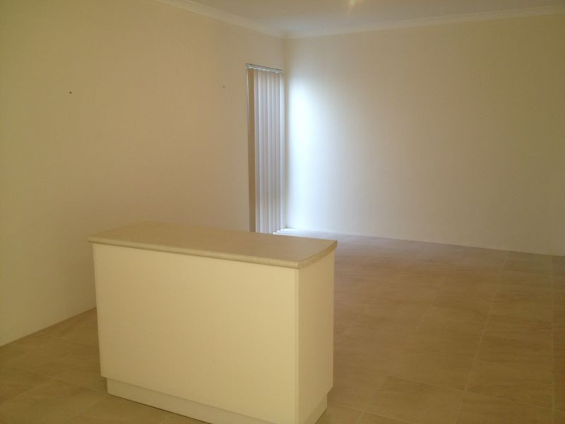 9 Windy Lane, Yanchep WA 6035