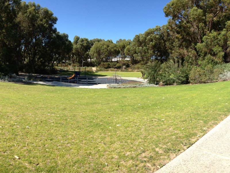 9 Windy Lane, Yanchep WA 6035