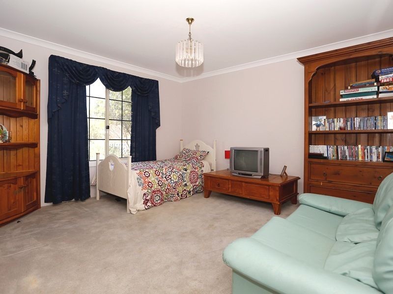 8 Atlanta Drive, Two Rocks WA 6037