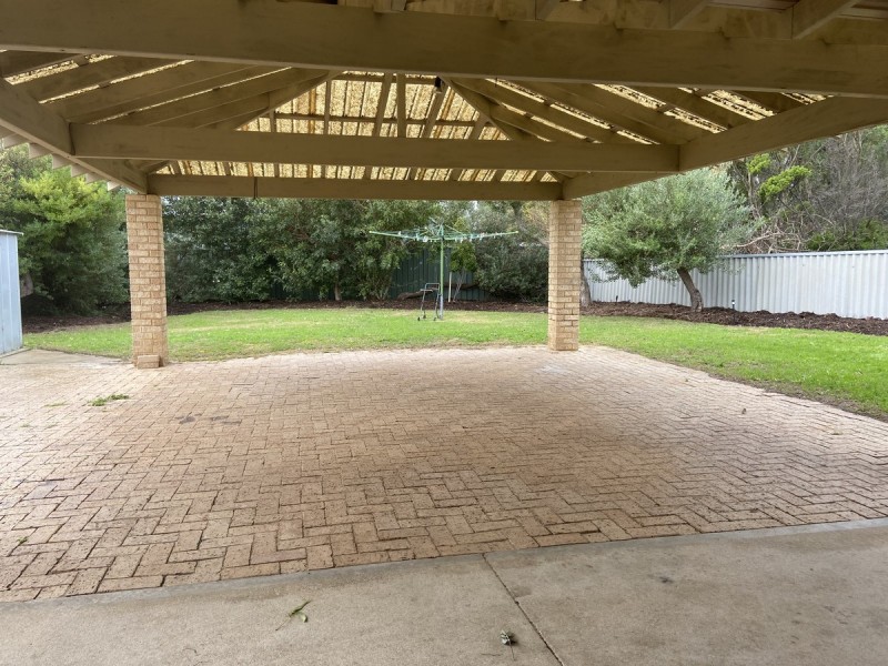11 Springhill Place, Two Rocks WA 6037