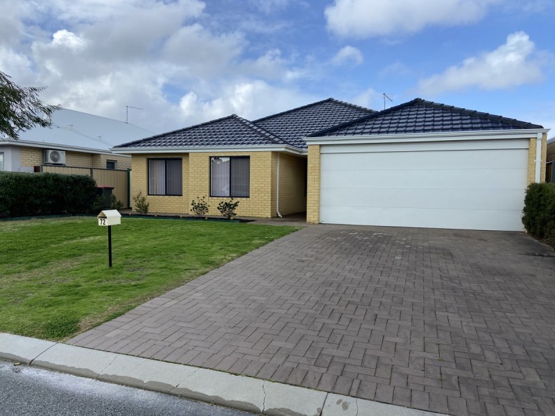 72 Blackwood Meander, Yanchep WA 6035