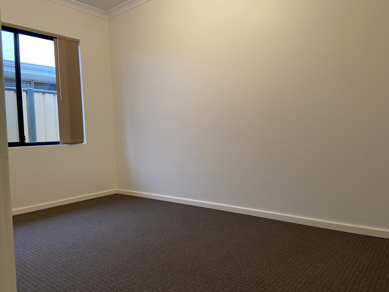 72 Blackwood Meander, Yanchep WA 6035