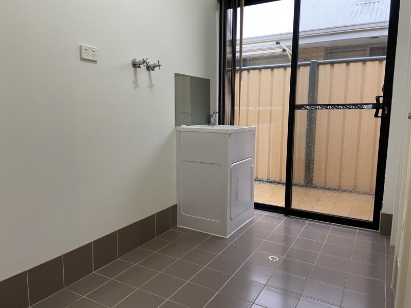 72 Blackwood Meander, Yanchep WA 6035