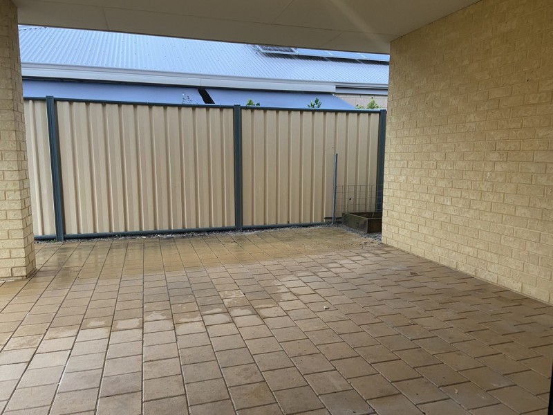 72 Blackwood Meander, Yanchep WA 6035