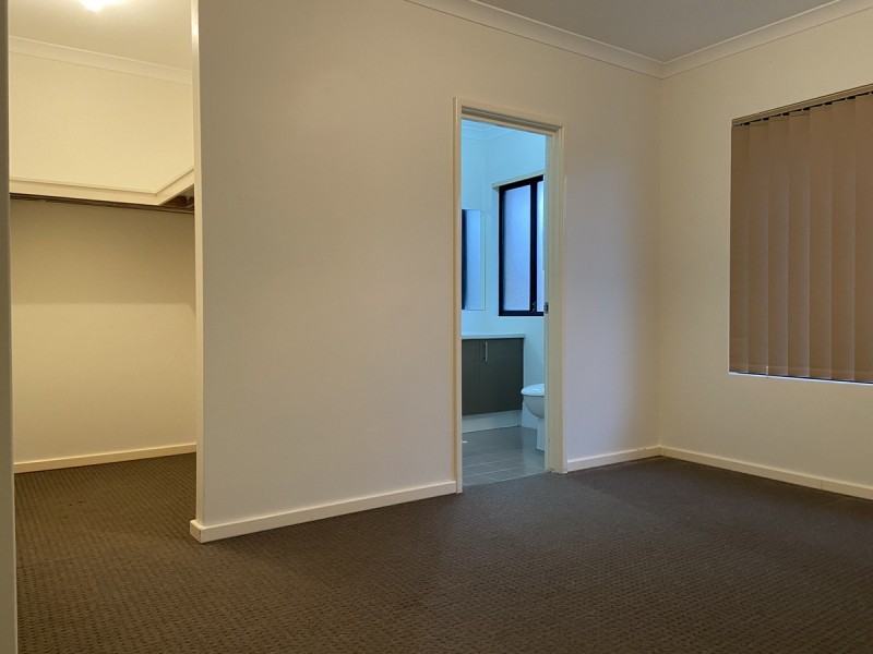 72 Blackwood Meander, Yanchep WA 6035