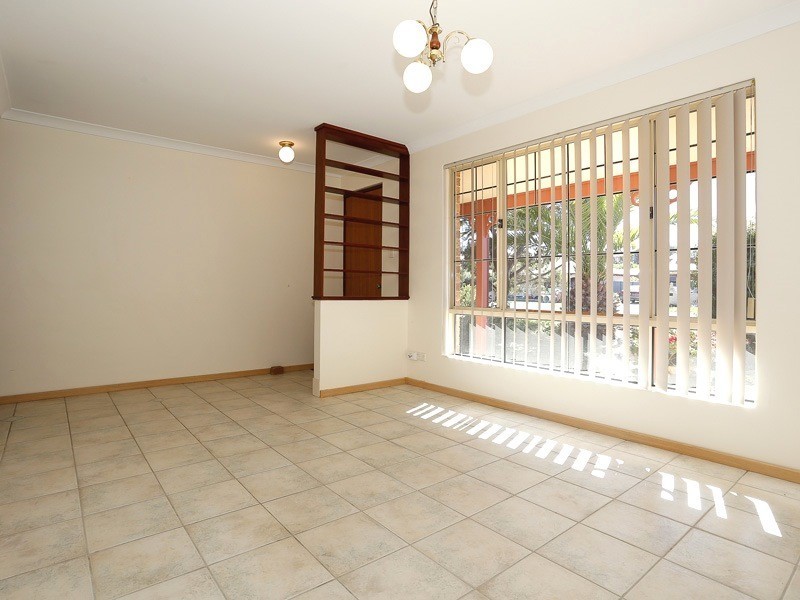 51 Whitfield Drive, Two Rocks WA 6037