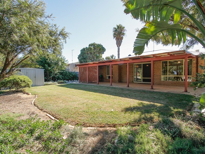 51 Whitfield Drive, Two Rocks WA 6037