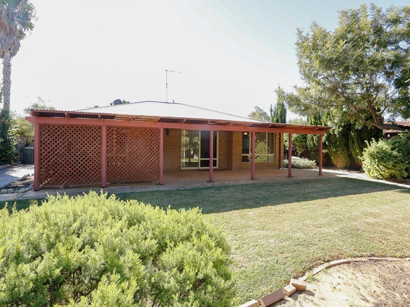 51 Whitfield Drive, Two Rocks WA 6037