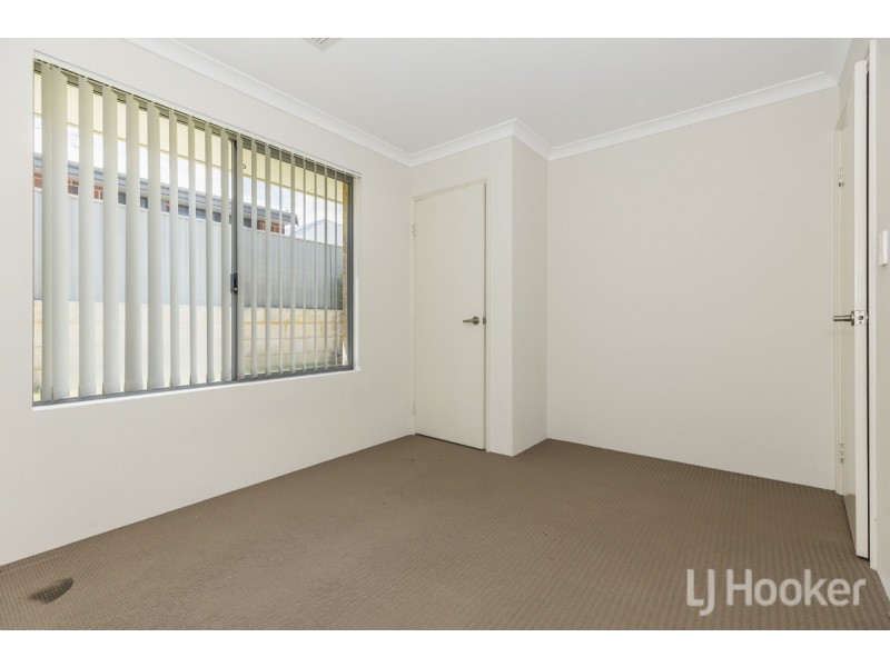 24 Carmine Street, Eglinton WA 6034