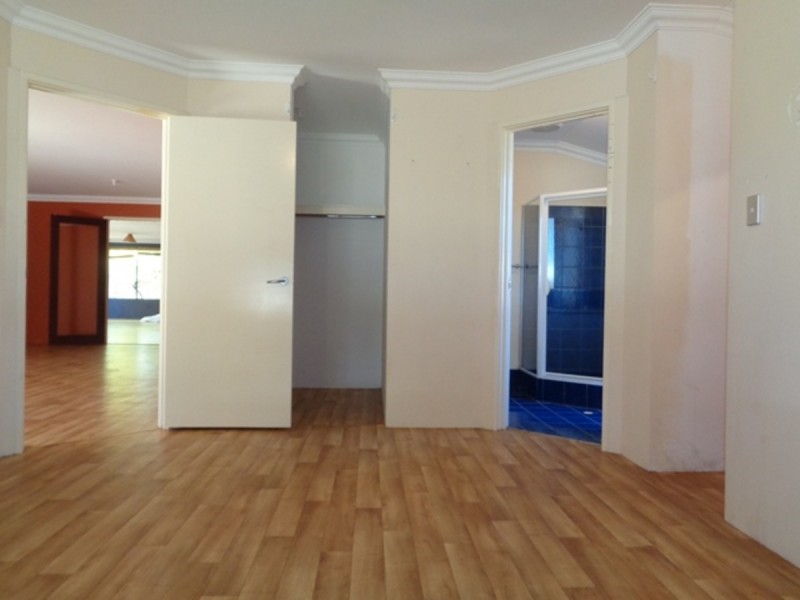 28 Blaxland Avenue, Two Rocks WA 6037