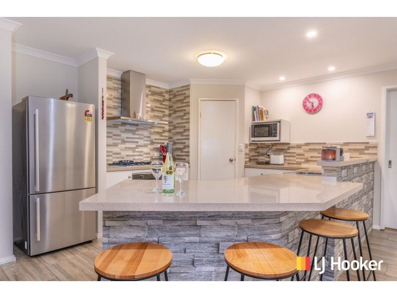 45 Harvest Circle, Two Rocks WA 6037