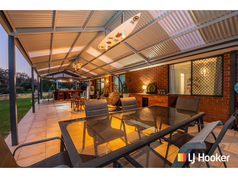 45 Harvest Circle, Two Rocks WA 6037