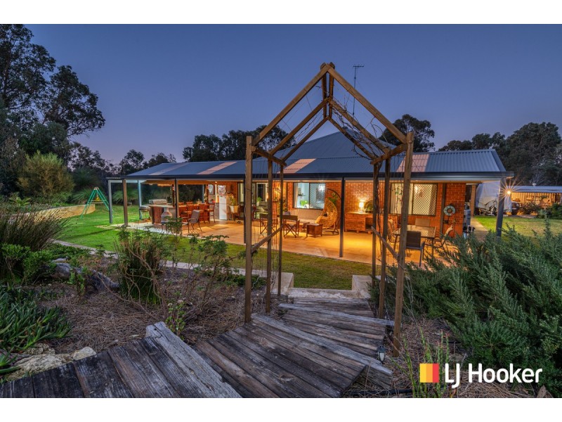 45 Harvest Circle, Two Rocks WA 6037