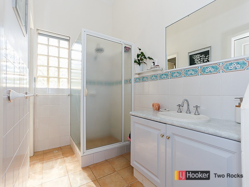 73 Sovereign Drive, Two Rocks WA 6037