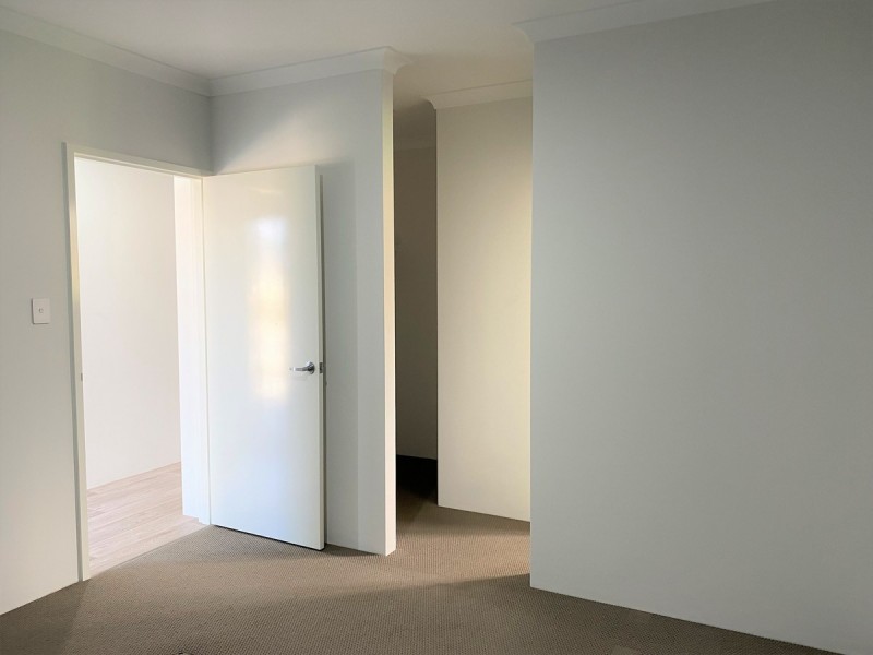 15 Thistle Way, Two Rocks WA 6037