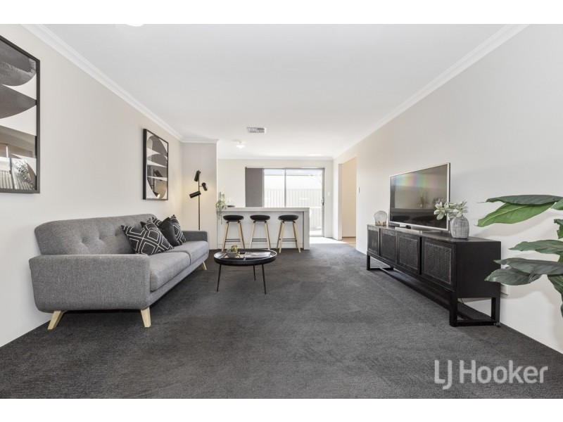 15 Bronze Street, Eglinton WA 6034