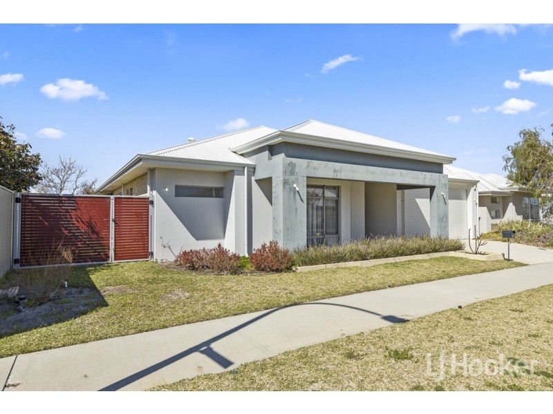 15 Bronze Street, Eglinton WA 6034