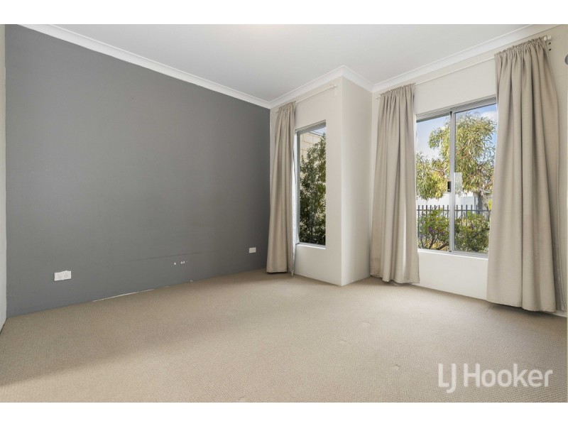 14 Equinox Avenue, Eglinton WA 6034