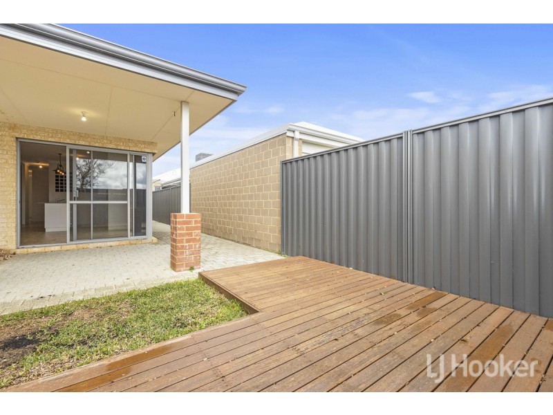 14 Equinox Avenue, Eglinton WA 6034