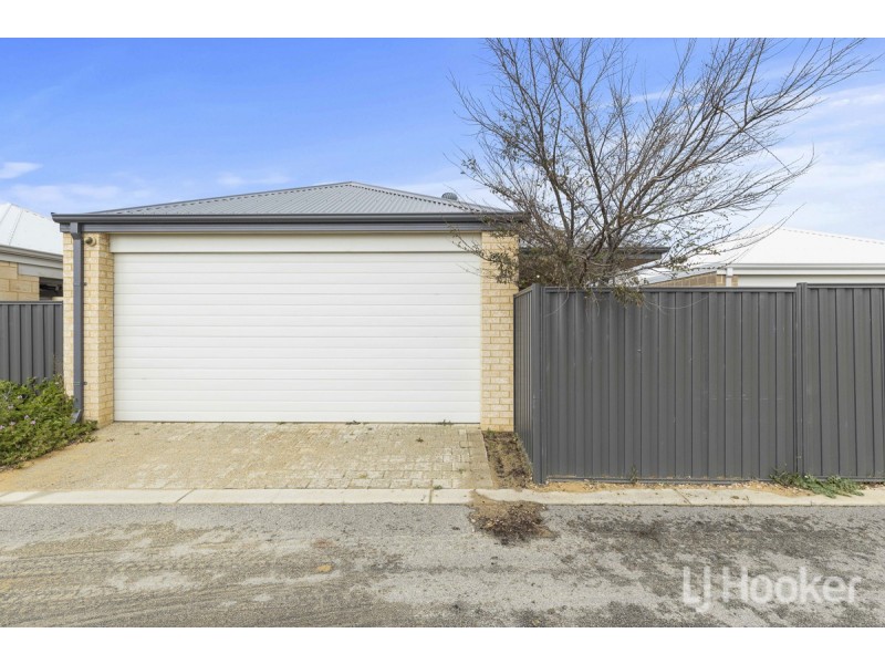 14 Equinox Avenue, Eglinton WA 6034