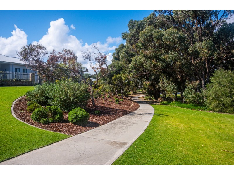 3 Windy Lane, Yanchep WA 6035