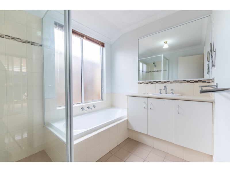 3 Windy Lane, Yanchep WA 6035