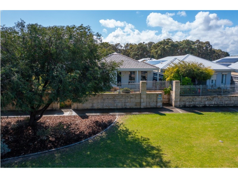 3 Windy Lane, Yanchep WA 6035