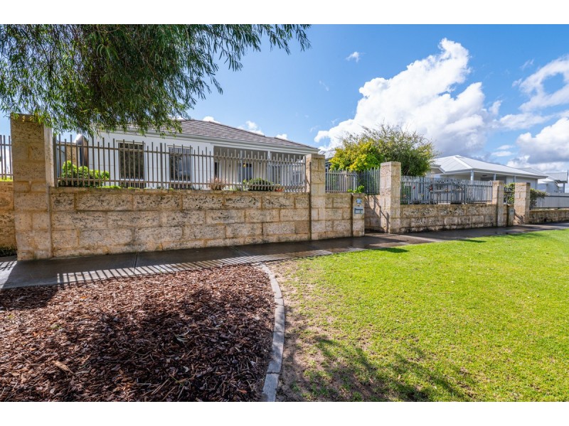 3 Windy Lane, Yanchep WA 6035