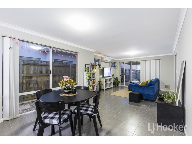 22 Sandbar Street, Yanchep WA 6035