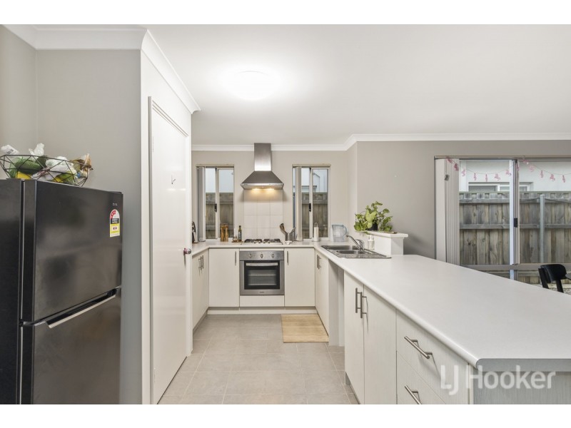 22 Sandbar Street, Yanchep WA 6035