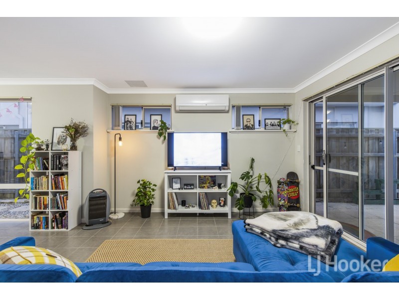 22 Sandbar Street, Yanchep WA 6035