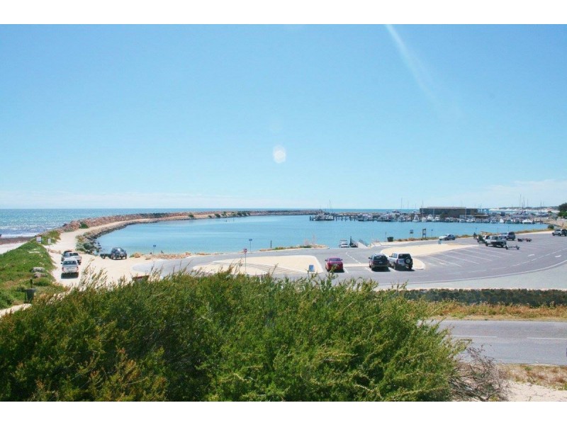 6 Ginger Place, Two Rocks WA 6037