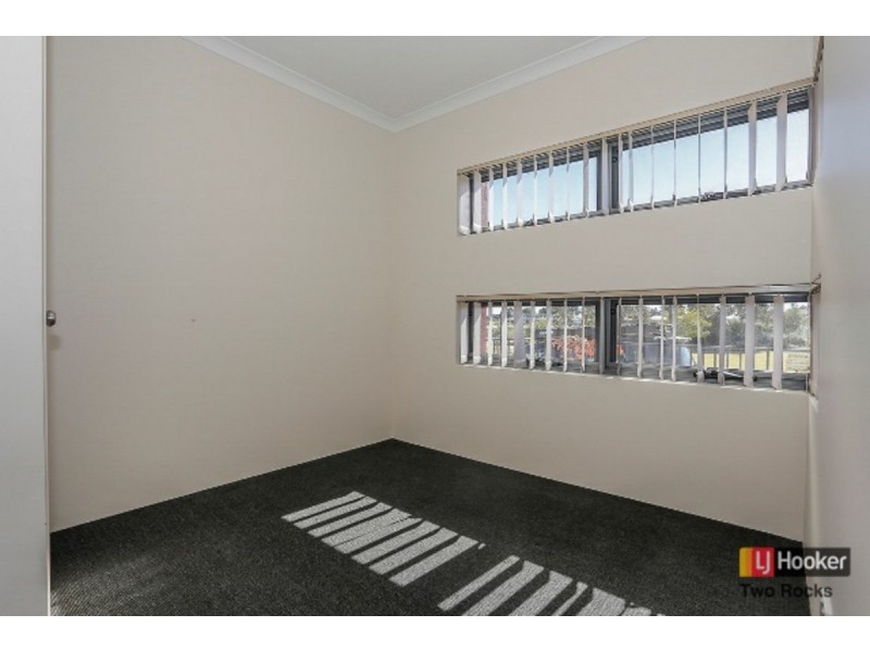 31 Dunk Street, Yanchep WA 6035