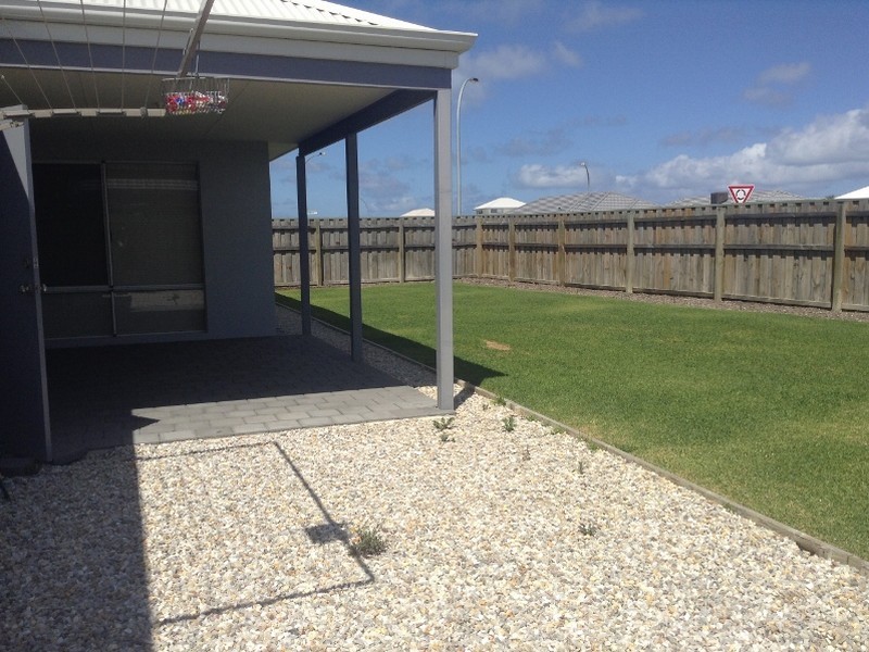 8 Firewood Vista, Yanchep WA 6035