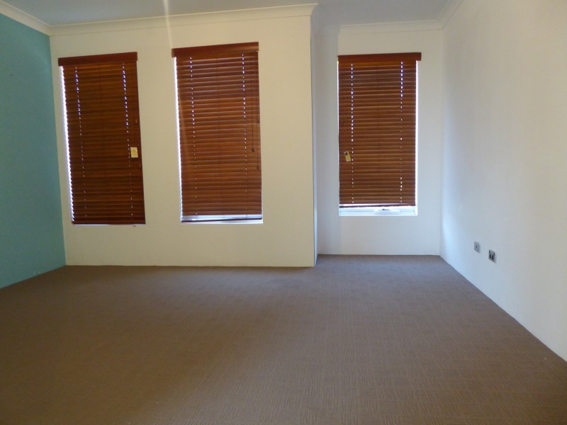 8 Firewood Vista, Yanchep WA 6035