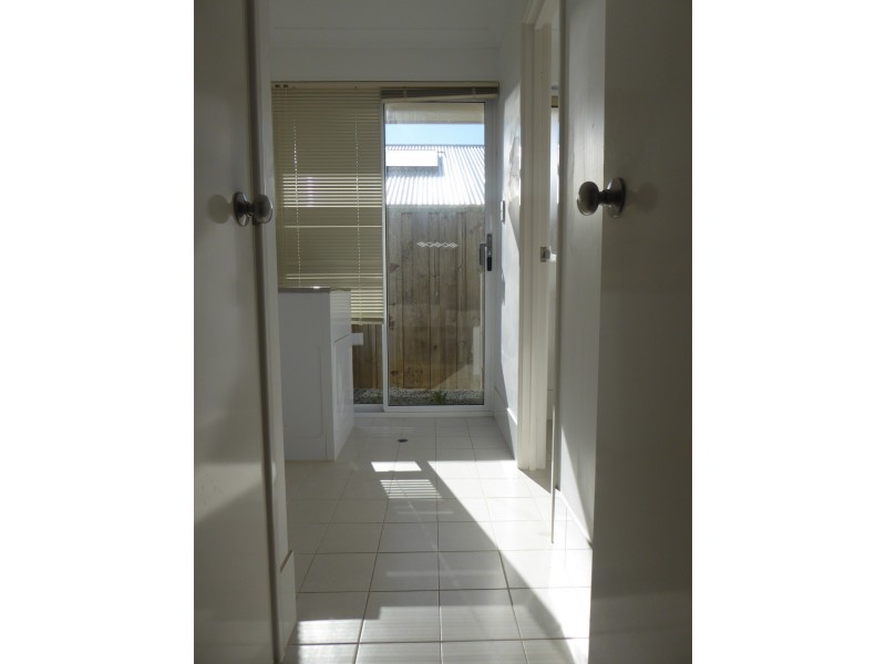 8 Firewood Vista, Yanchep WA 6035