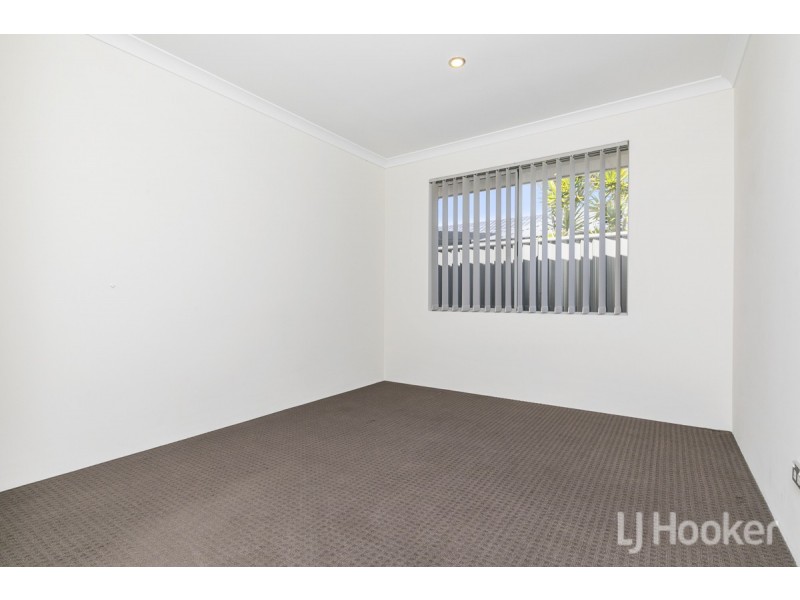 26 Cosmia Grove, Jindalee WA 6036