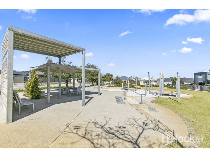 26 Cosmia Grove, Jindalee WA 6036