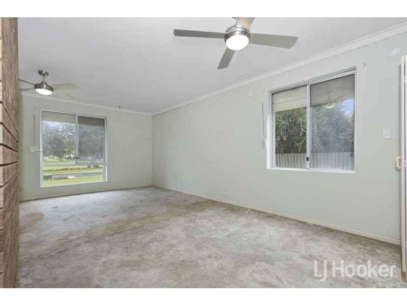 4 Wilkie Avenue, Yanchep WA 6035