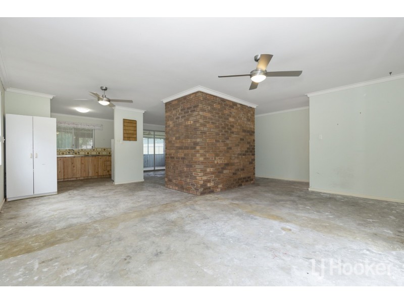 4 Wilkie Avenue, Yanchep WA 6035