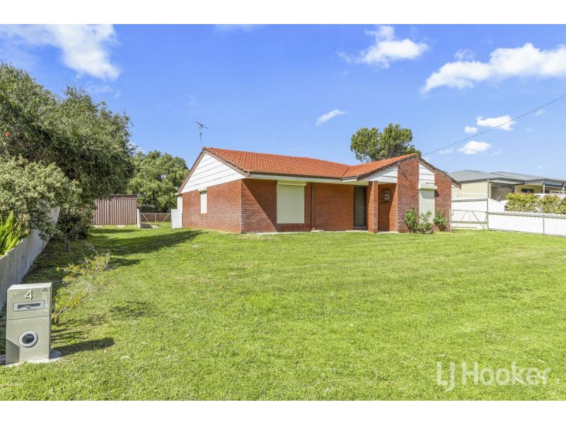 4 Wilkie Avenue, Yanchep WA 6035