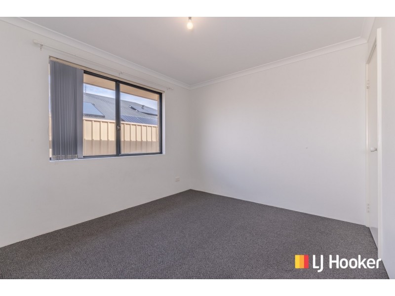 19 Harlequin Way, Yanchep WA 6035