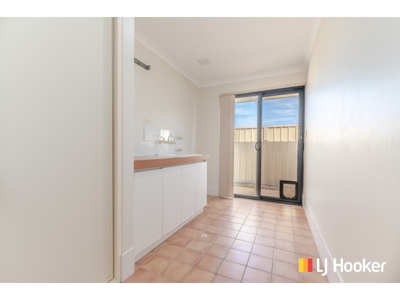 19 Harlequin Way, Yanchep WA 6035