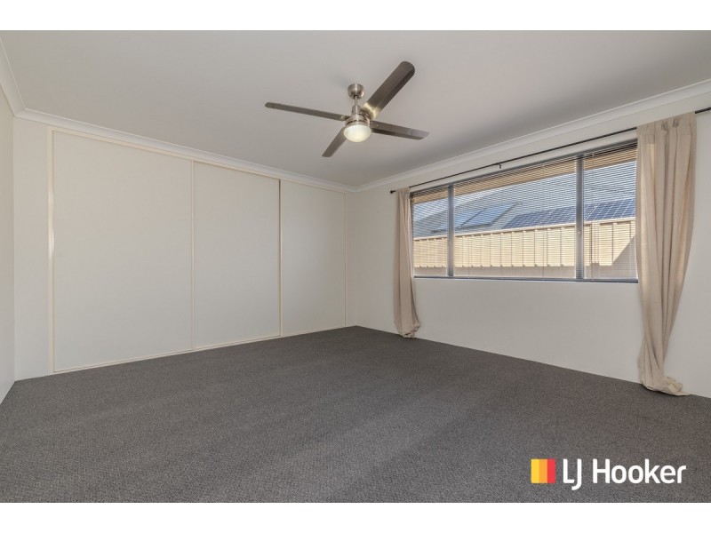 19 Harlequin Way, Yanchep WA 6035