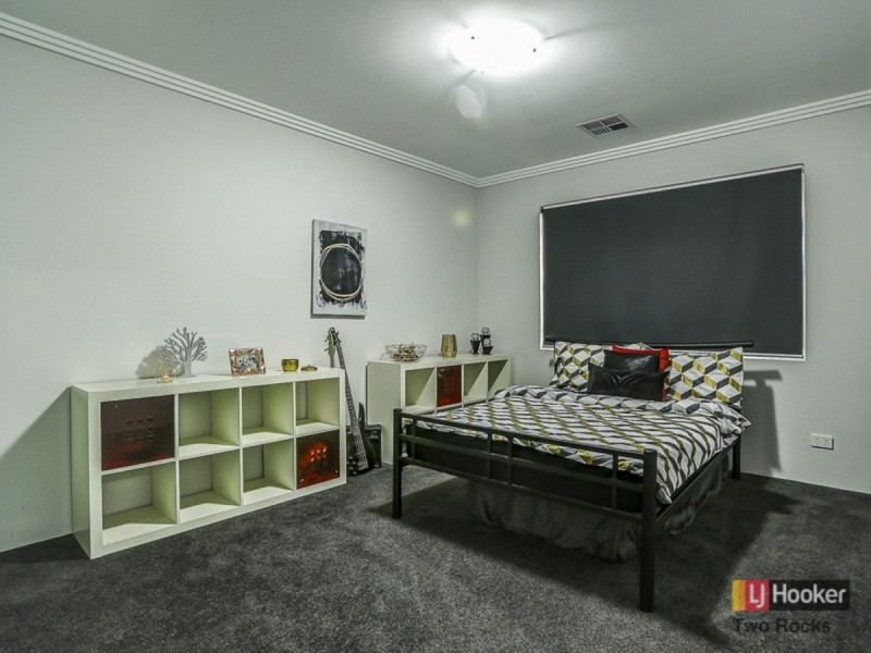 17 Marker Drive, Yanchep WA 6035