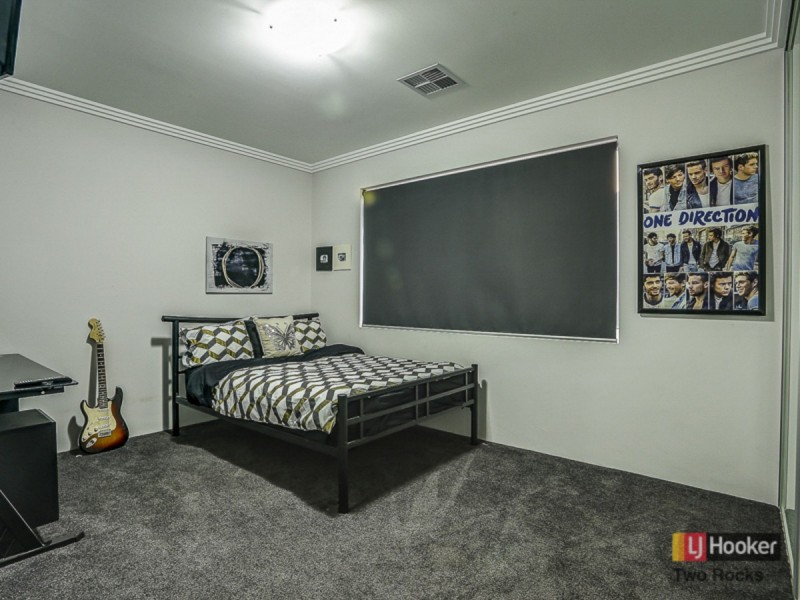 17 Marker Drive, Yanchep WA 6035