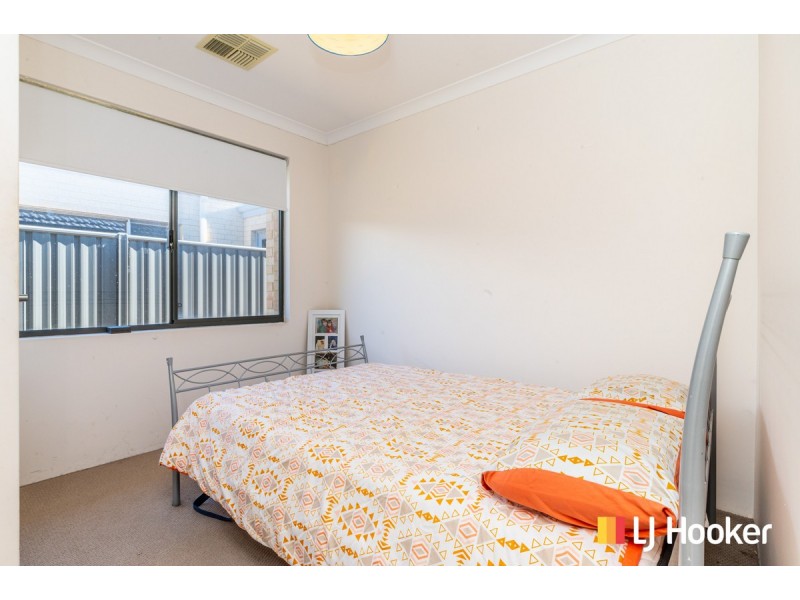 9 Caddy Way, Yanchep WA 6035